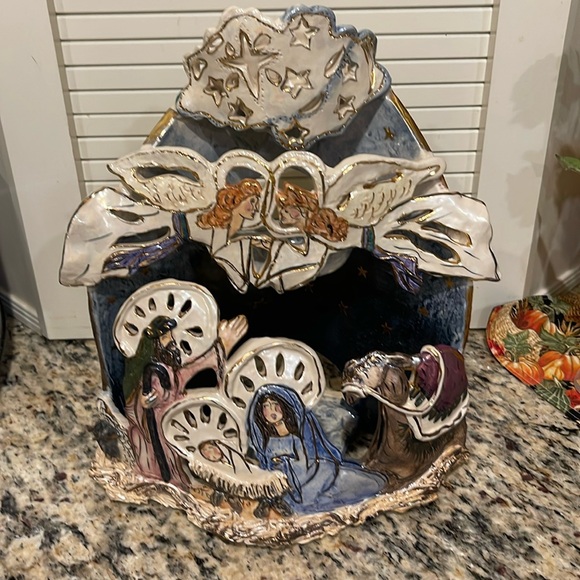 Blue Sky Clayworks Heather Goldminc Royal Col. 3 Tier Tea Light Nativity Manger